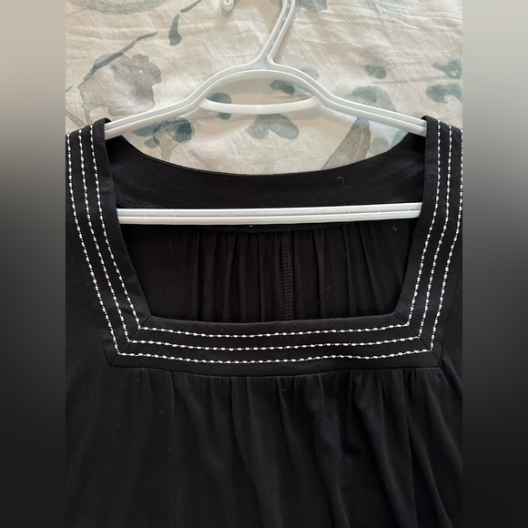 Women’s black peasant blouse with t-shirt sleeves. Medium. - Picture 4 of 4